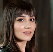 Celebra actriță Sevda Erginci s-a căsătorit cu alesul inimii sale! Iată cum a strălucit frumoasa mireasă în cea mai importantă zi din viața sa